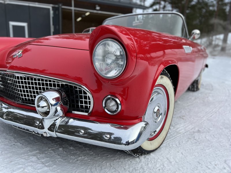 Kuva autosta FORD Thunderbird