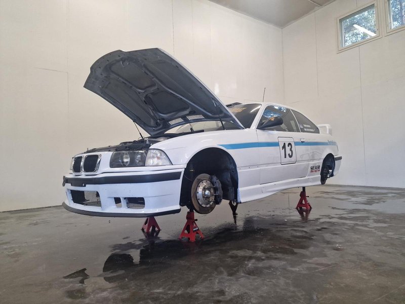 Kuva autosta BMW e36