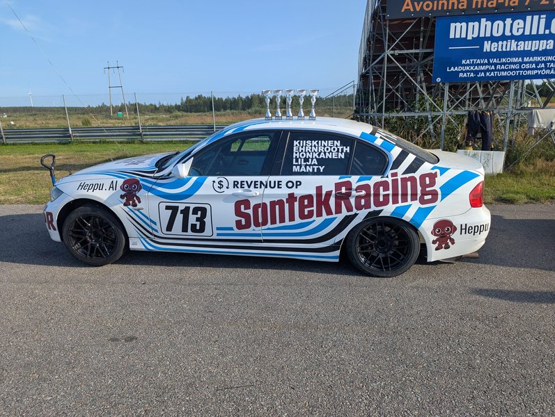 Kuva autosta BMW 325i (BaTCC#713)