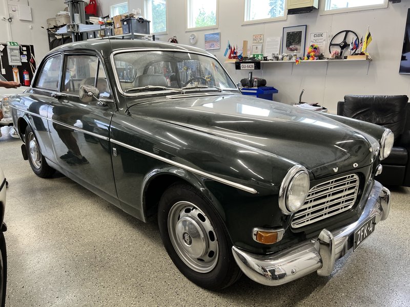 VOLVO Amazon