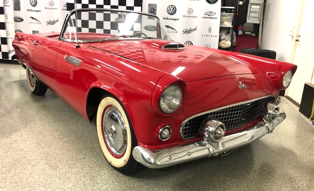 Kuva autosta FORD Thunderbird