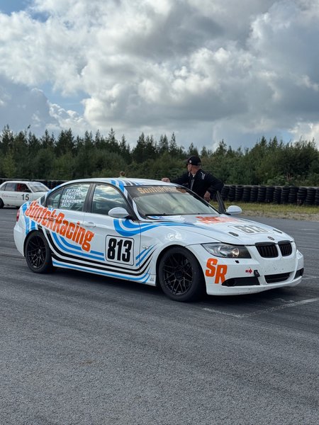 BMW 325i (BaTCC #813)